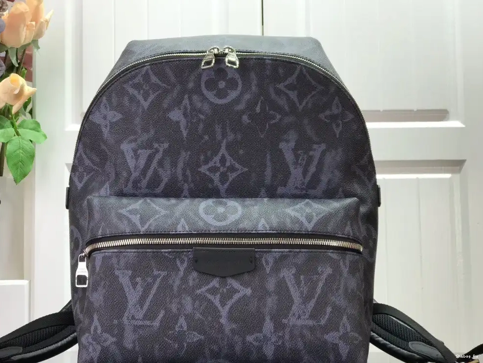 VUITTON BACKPACK DISCOVERY LOUIS PM 0523